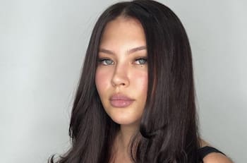 “Con mucha fe”: Michelle Carvalho revela que padece una delicada enfermedad