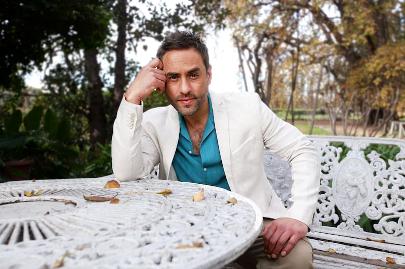 Habría sido el motivo de los celos del cantante.