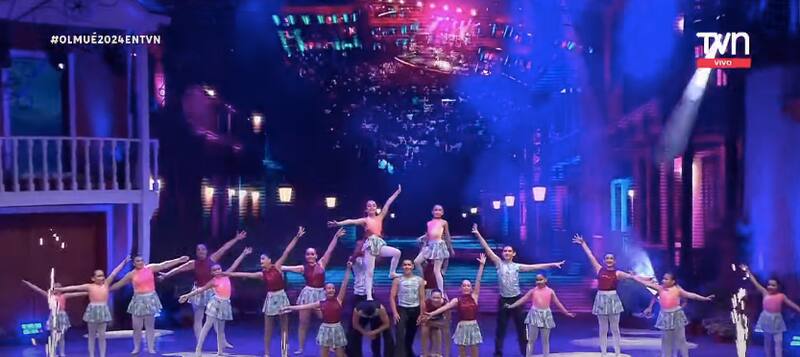 La presentación del grupo encargado de la obertura en el Festival del Huaso de Olmué 2024.