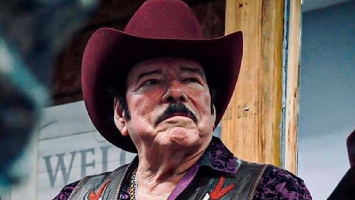“Yo tengo agua porque Diosito me la manda”: Lalo Mora se defiende de acusaciones