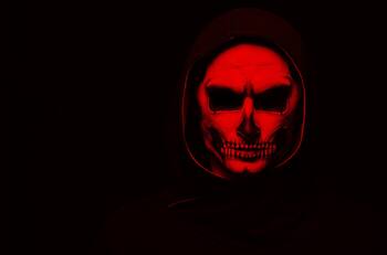 Estas son 10 señales que indican el ataque del diablo a seres humanos