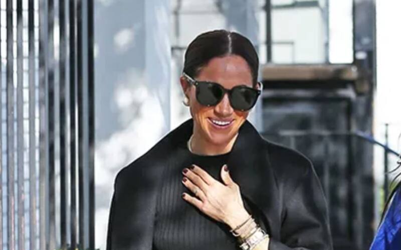 Realeza británica Meghan Markle después del bautizo de la princesa Lilibet - Créditos: Captura