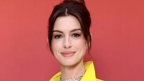 Anne Hathaway quería ser monja: la historia de cómo cambió de parecer y se convirtió en actriz