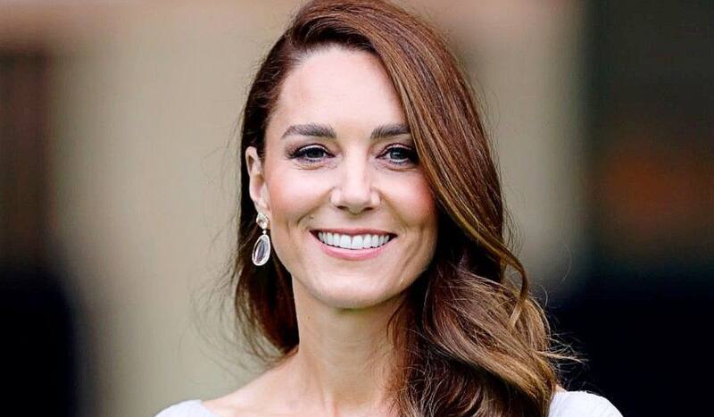 La princesa de Gales ha destacado con icónicos looks a sus solo 42 años de edad.