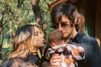 Yuya publica tierno video de Siddhartha arrullando al pequeño Mar