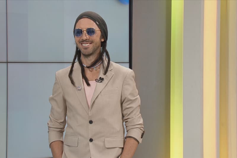 tiene una lista de misteriosos y desconocidos romances.