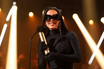 Kim Kardashian agradeció a Kanye West tras recibir premio de Fashion Icon en los People's Choice Awards 2021