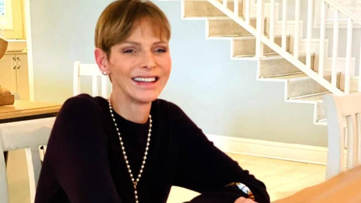 La princesa Charlene aparece en público por segunda vez después de estar "gravemente enferma"