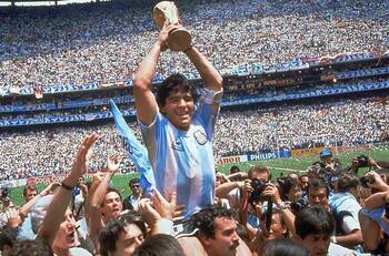 Cuándo y dónde ver la serie biográfica "Maradona: Sueño Bendito"