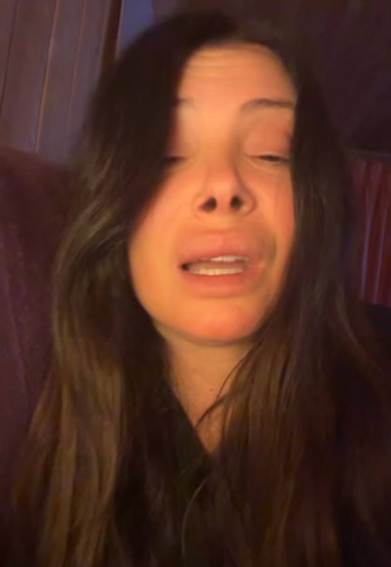 La modelo se lanzó con todo contra Kike Acuña.