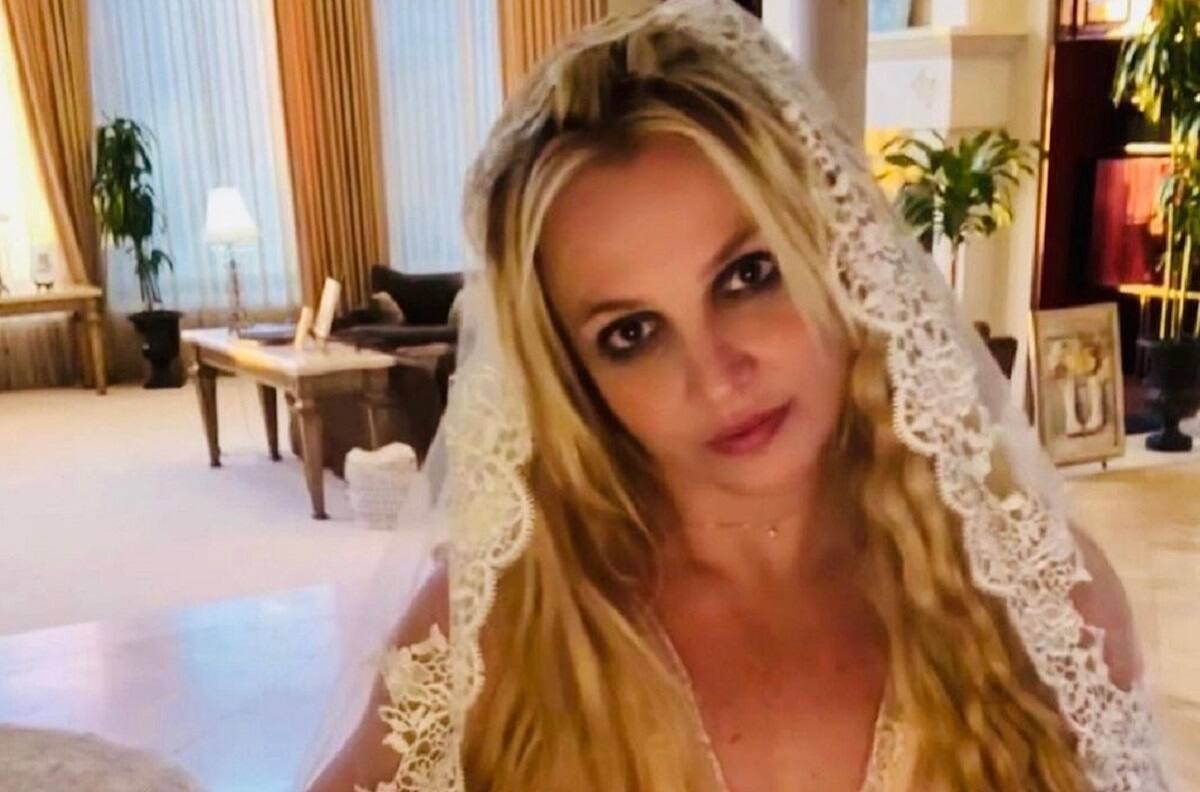Padre de Britney Spears rompe su silencio y asegura que la tutela le salvó la vida a su hija