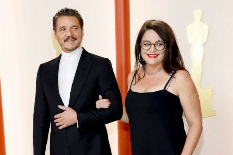Pedro Pascal y Javiera Balmaceda El dúo asistió juntos a los Oscar 2023 - Créditos: Getty Images