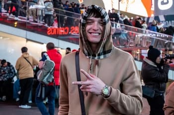 Peso Pluma, creador de "Ella baila sola", revela por qué no le gusta su voz