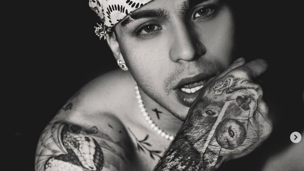 Sebastián Villalobos es el “hazmerreír” por declaraciones sobre sus tatuajes