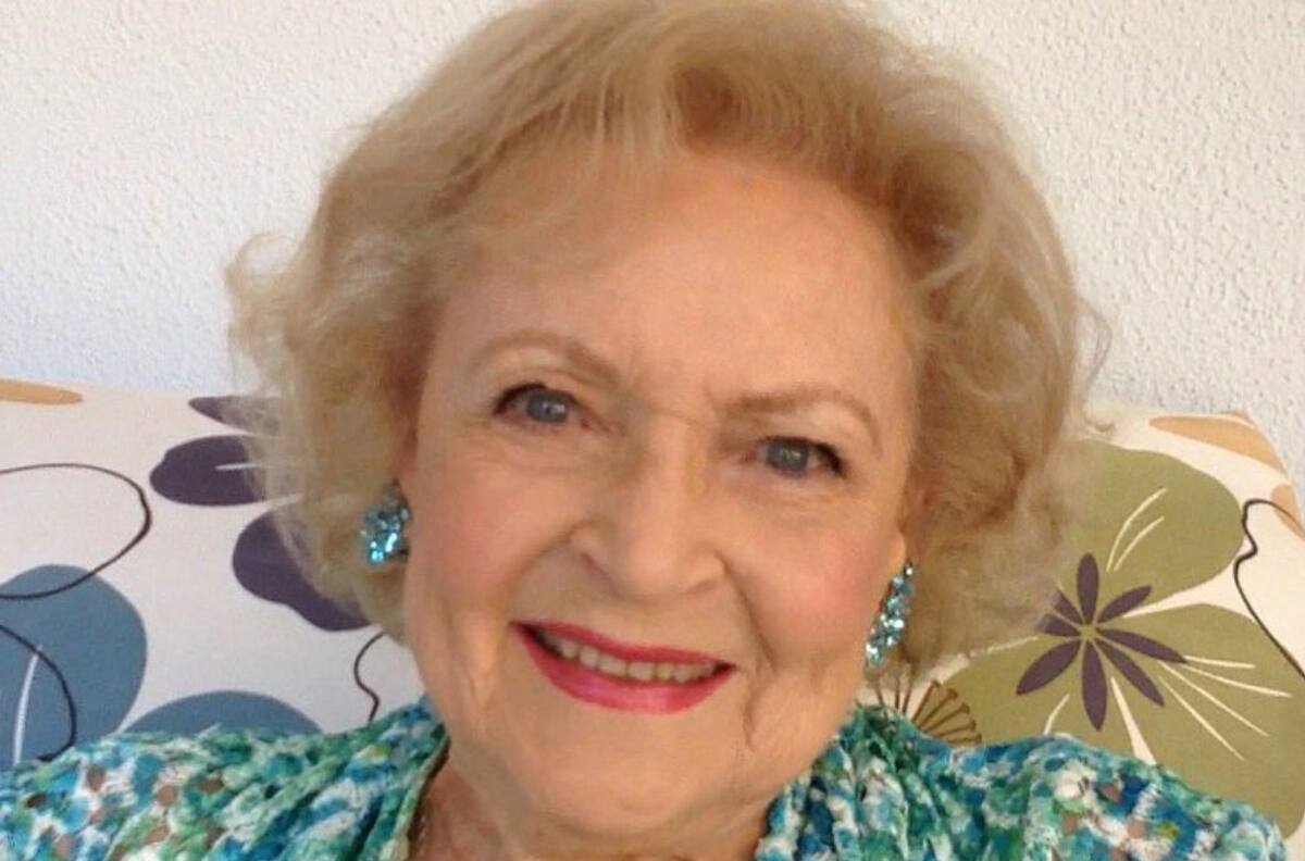 Confirman muerte de Betty White a los 99 años