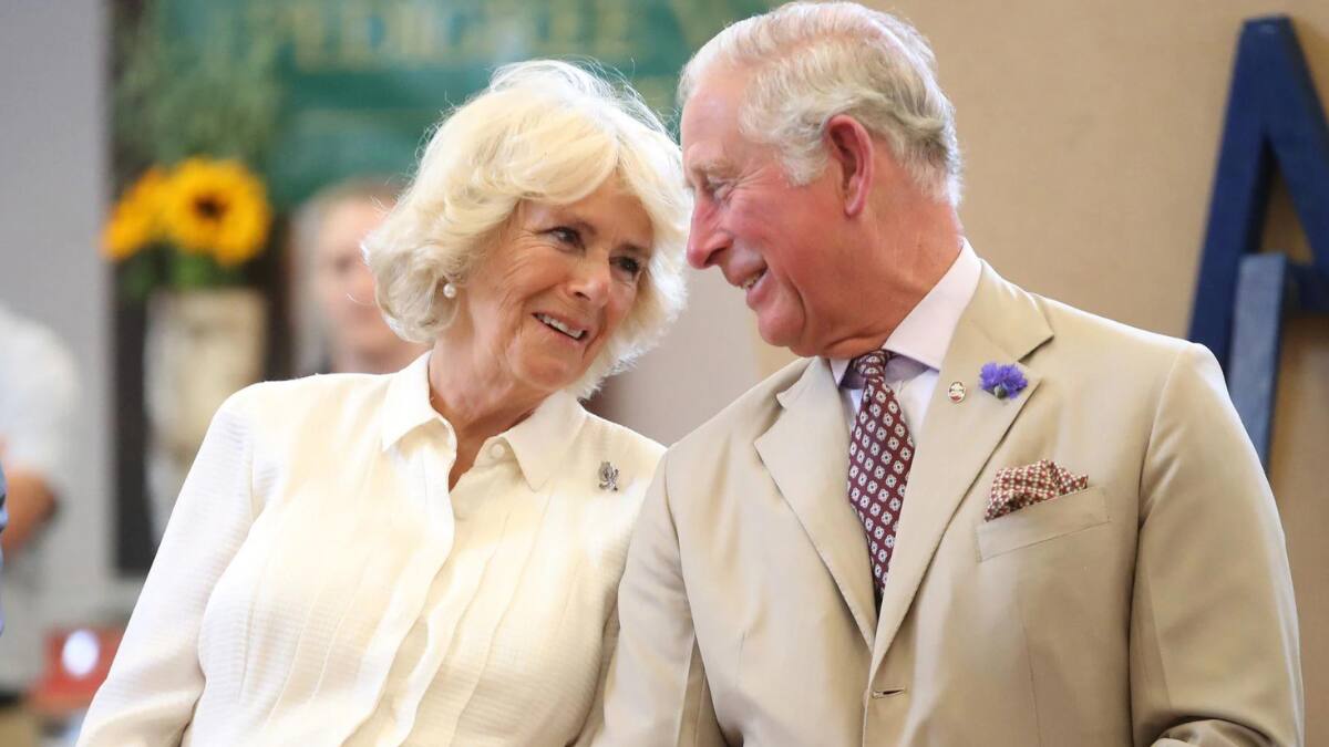 El rey Carlos y la reina consorte Camilla siguen los pasos de Isabel II antes de la coronación