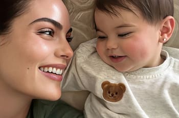 Hija Ximena Navarrete se derrite de amor por su futuro hermano