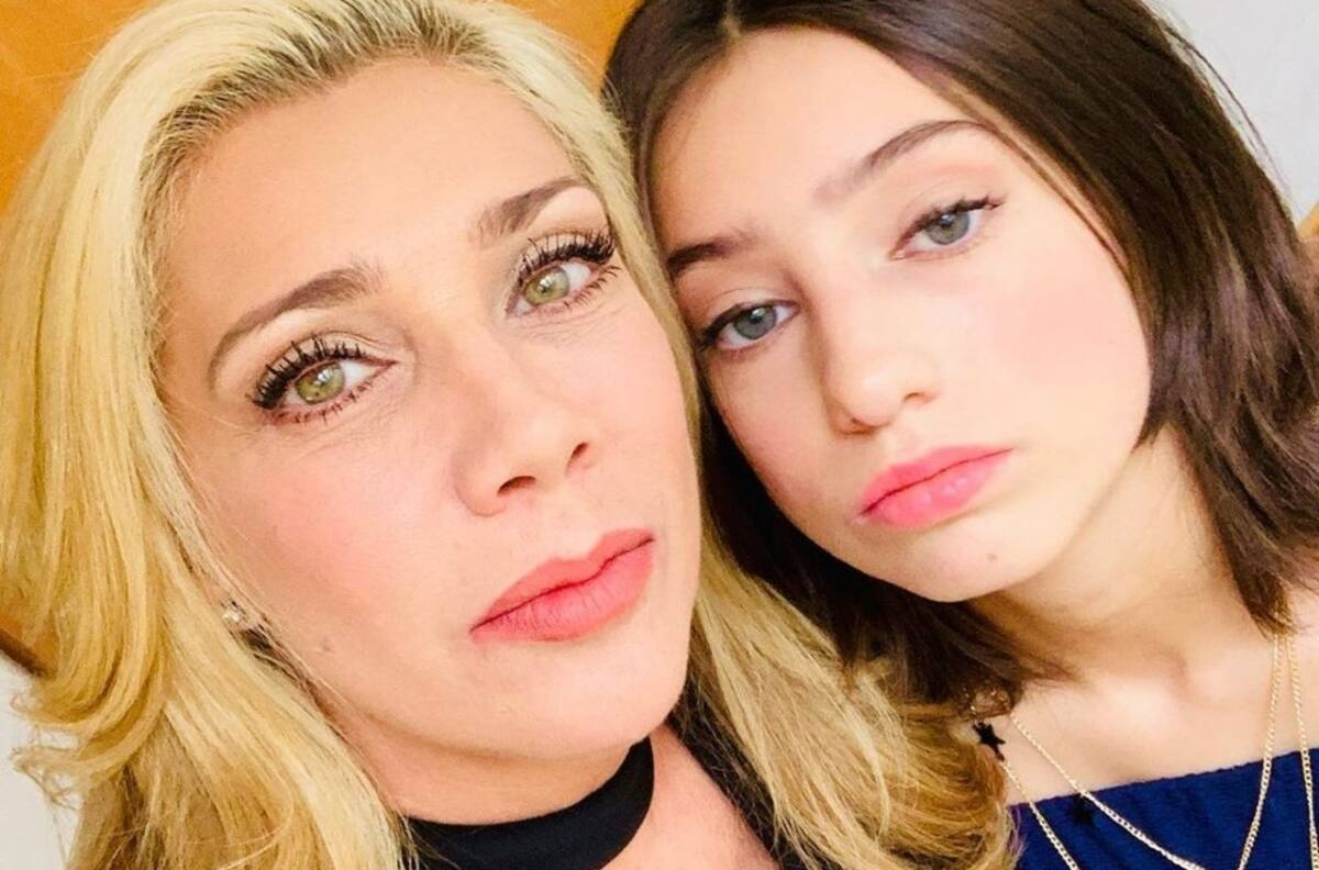 Cynthia Klitbo saca las garras por su hija: le responde a quienes la critican
