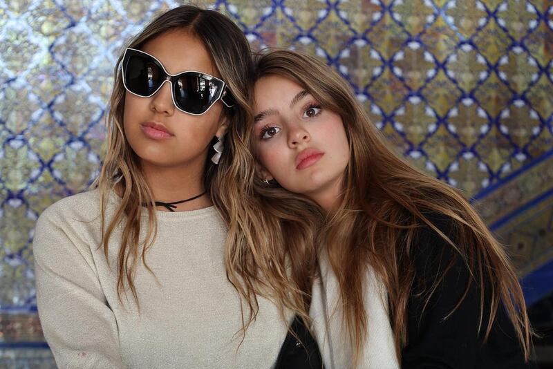 Alondra Valenzuela y Eloísa Valenzuela, las hijas de los Palomos