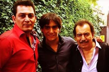 José Manuel Figueroa dice no hay conflicto en la familia, pero la hermana de Joan Sebastián lo desmiente