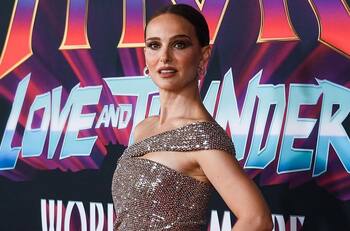 Natalie Portman dijo que fue un gozo hacer "Thor: Love and Thunder" y sentir la pasión de todo mundo