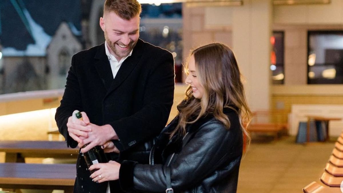 Hija de Eminem, Hailie Jade se compromete con su novio