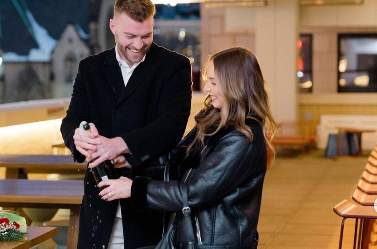 Hija de Eminem, Hailie Jade se compromete con su novio