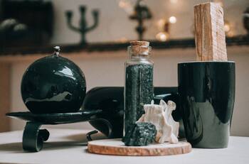 Ley de Atracción: ¿Cómo hacer un buen ritual en solo 7 pasos?