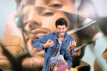 "Puede que pase": Sebastián Yatra empieza a coquetear con la actuación