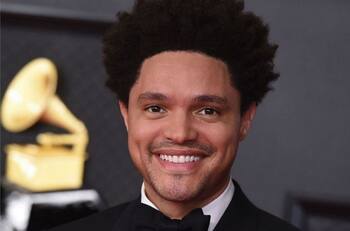Grammy 2023: Quién es Trevor Noah, el presentador oficial de la ceremonia