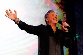 Ricardo Montaner recuerda el día que fue rechazado por usar "zapatos de goma"