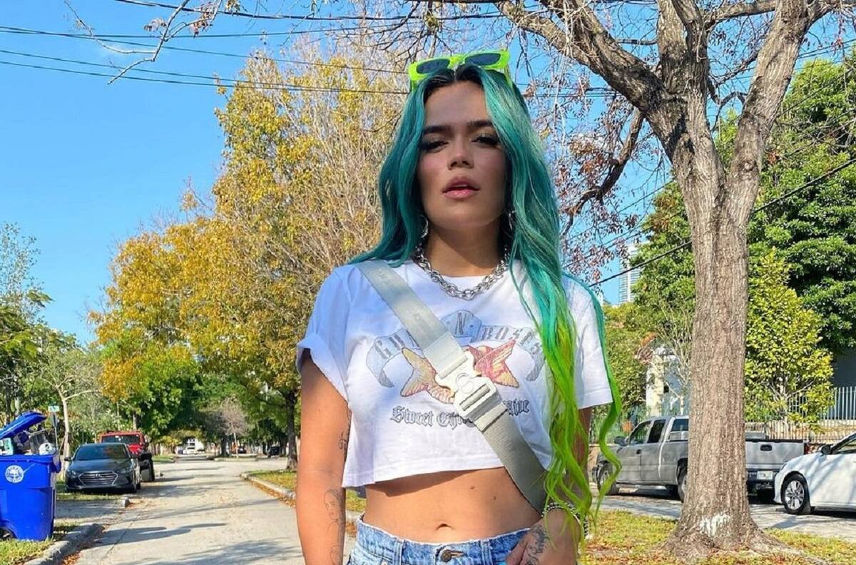 Karol G cambió parte de la letra de "Secreto", canción con Anuel AA, en show en Colombia