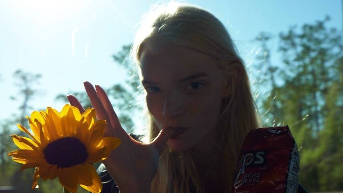 Anya Taylor-Joy celebra cumpleaños por partida doble: su novio festeja el mismo día