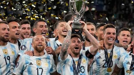 De Ricky Martin a Julián Gil: Celebridades festejan el triunfo de Argentina en el Qatar 2022