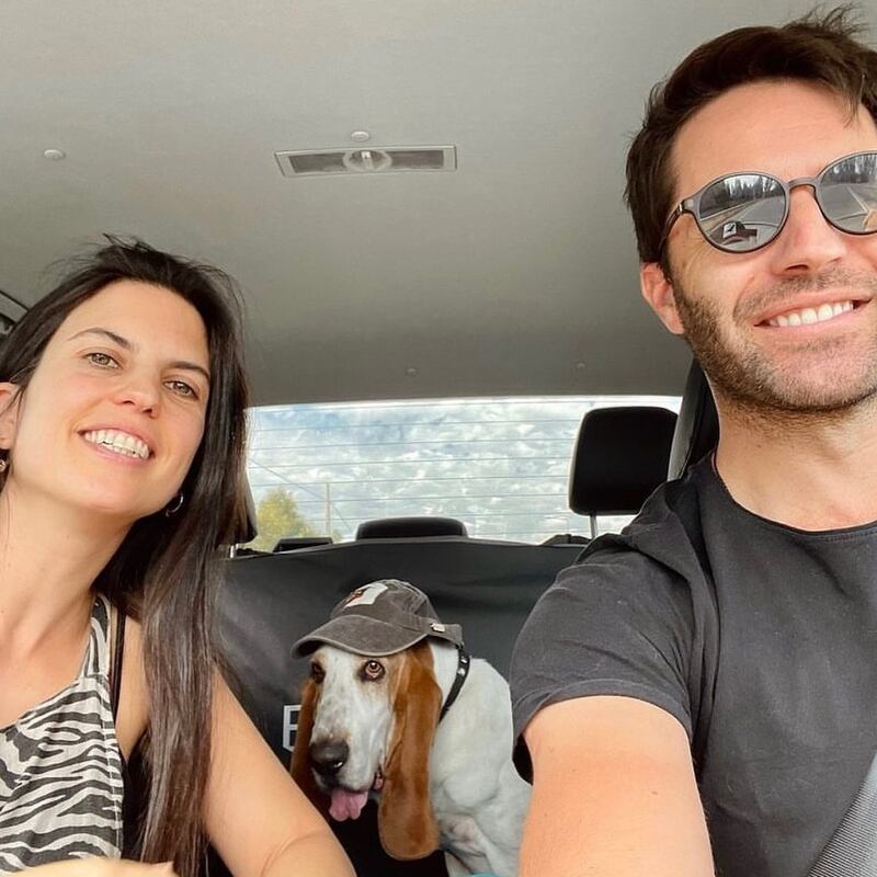 Cristián Arriagada y su esposa junto a Don Braulio