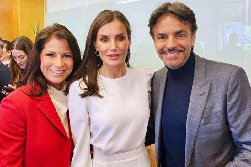 Eugenio Derbez y Alesandra Rosaldo La pareja sorprendió a sus seguidores con una postal de su encuentro con la reina Letizia - Créditos: Instagram