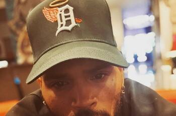 Chris Brown es demandado por presuntamente drogar y violar a una mujer en un yate