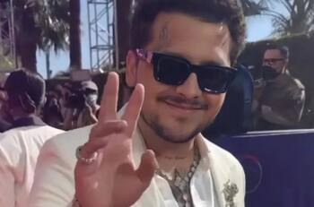 Christian Nodal: Ella es la mexicana que lo acompañó a Honduras