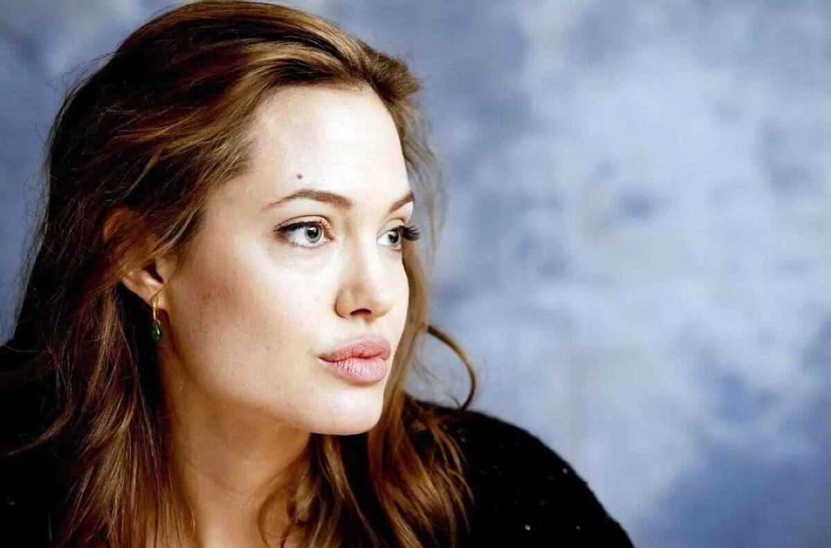 Angelina Jolie le da trabajo a dos de sus hijos en la película que hace como directora en Italia