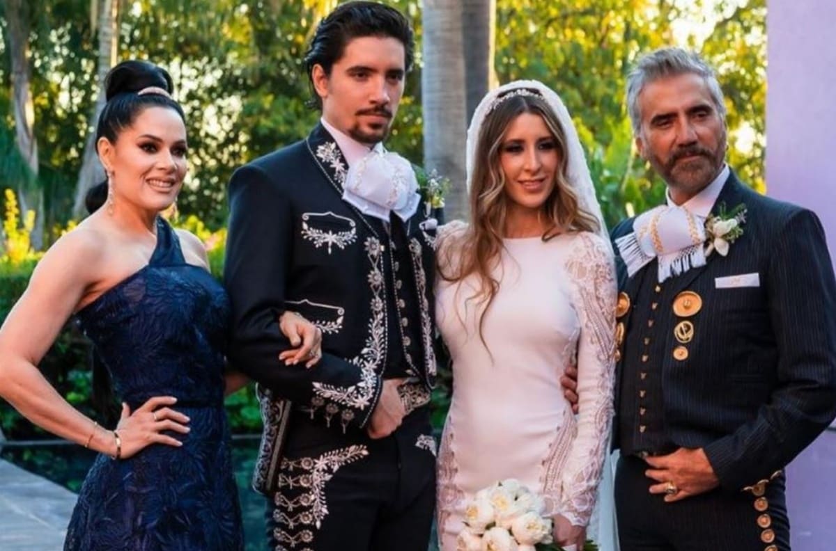 América Guinart sorprende con fotos inéditas de la boda de Alex Fernández con Alexia Hernández