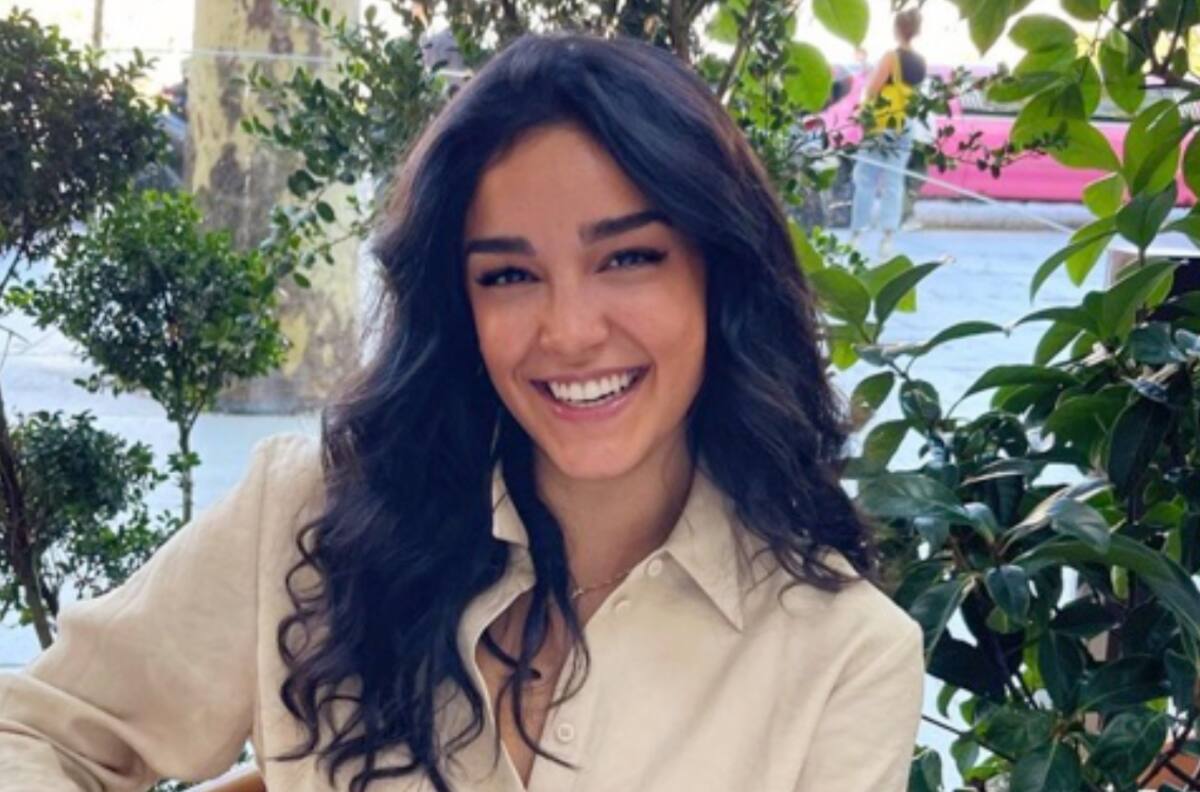 Ale Capetillo llegó sola pero quiere que reciban a su novio con matracas en México