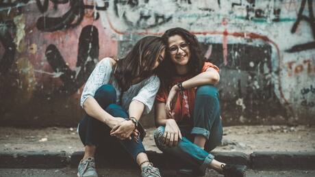 ¿De qué signos zodiacales son los amigos más preocupados?