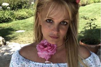 La cantante Britney Spears le dice adiós a las redes sociales