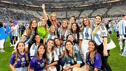 Lideradas por Antonela Roccuzzo: así celebraron "las campeonas del mundo"