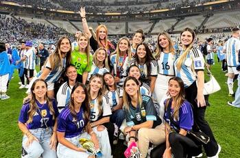 Lideradas por Antonela Roccuzzo: así celebraron "las campeonas del mundo"