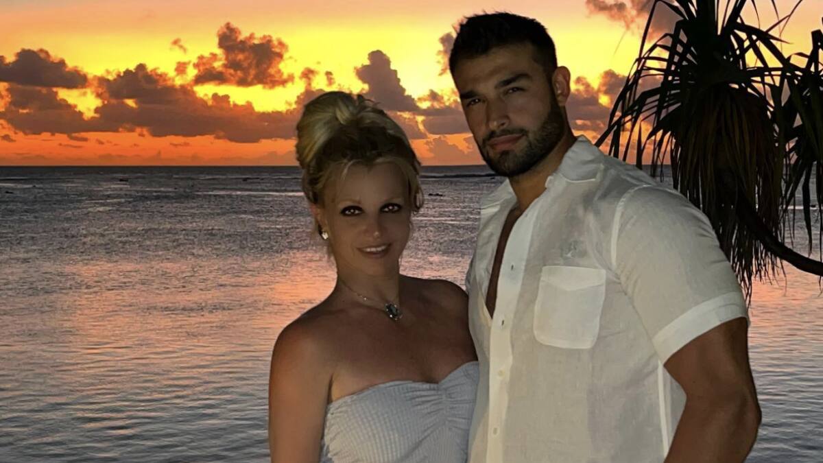 “Estar casado con Britney Spears es surrealista”: Sam Asghari habla de su vida de casado