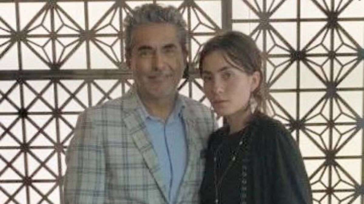 Hija de Raúl Araiza habla sobre sus preferencias y presume a su novia