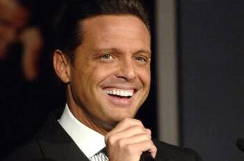 Luis Miguel prepara su regreso a los escenarios con 200 conciertos en vivo para el 2023