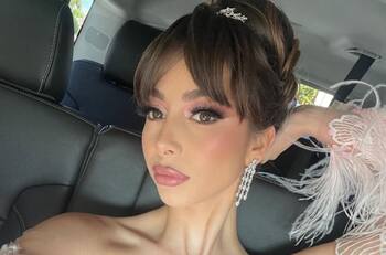 Hija menor de Marco Antonio Solís deslumbra en vestido con transparencias para Premio Lo Nuestro