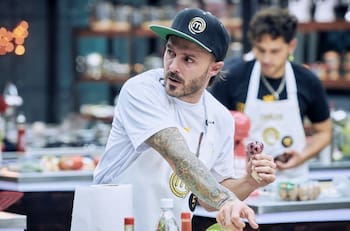 En contra del machismo: el poderoso mensaje de Tatán Mejía de "MasterChef Celebrity"